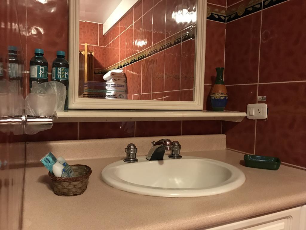 Puertolago Country Inn & Resort Отавало Екстериор снимка