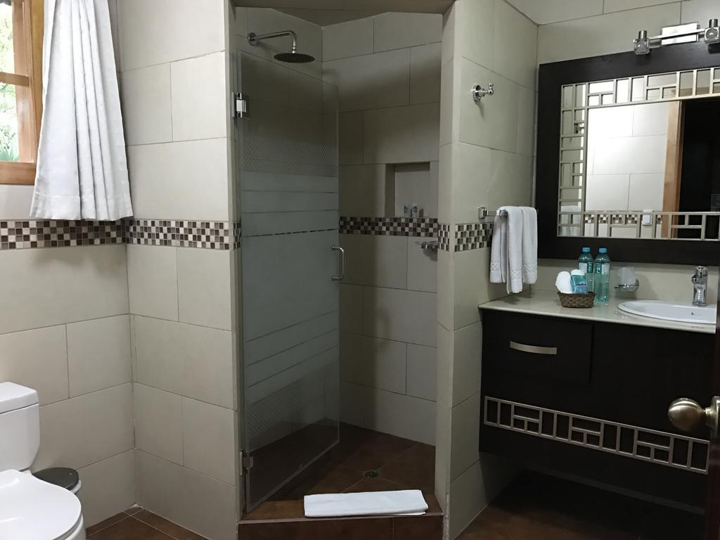 Puertolago Country Inn & Resort Отавало Екстериор снимка