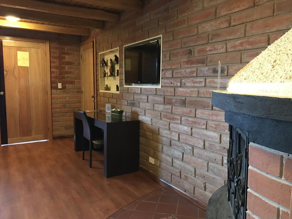 Puertolago Country Inn & Resort Отавало Екстериор снимка