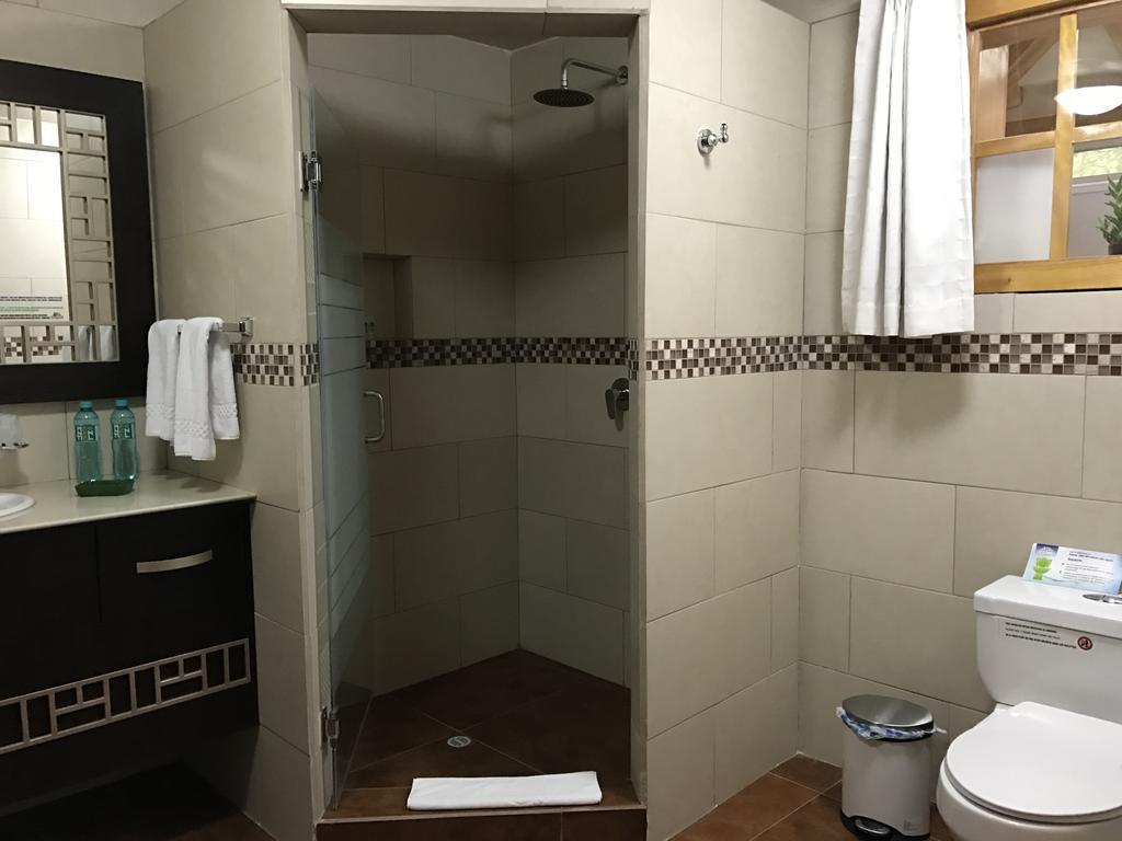 Puertolago Country Inn & Resort Отавало Екстериор снимка