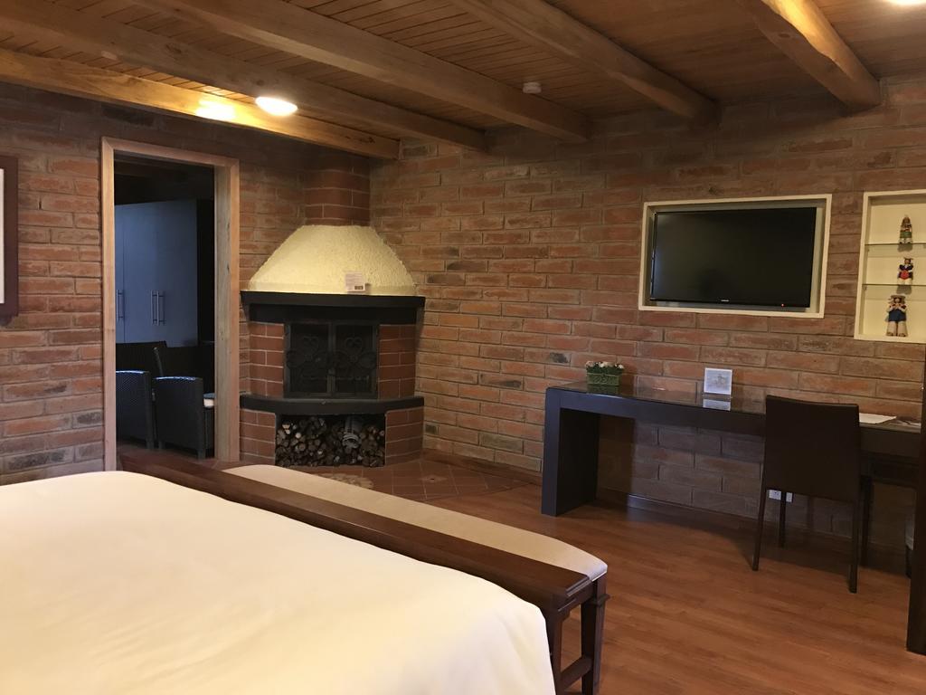 Puertolago Country Inn & Resort Отавало Екстериор снимка