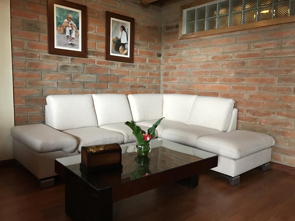 Puertolago Country Inn & Resort Отавало Екстериор снимка